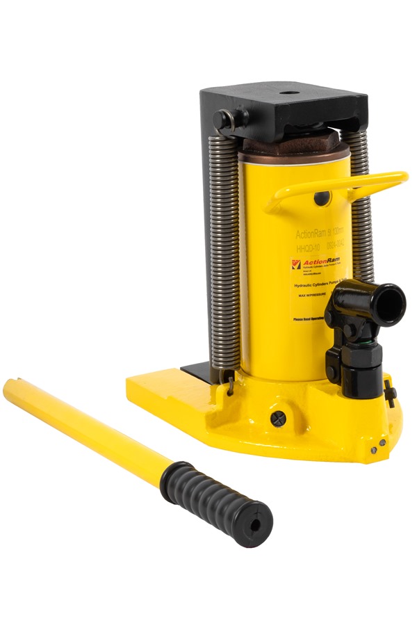 Hydraulic jacks for hire